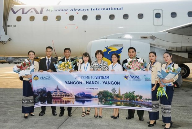 Myanmar Airways International launches first flight to Noi Bai hinh anh 2