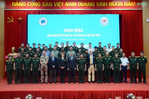 Training course held to enhance capacity building for UN military observers hinh anh 1