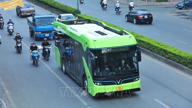 Hanoi needs 21 trillion VND to fully convert to electric buses hinh anh 2