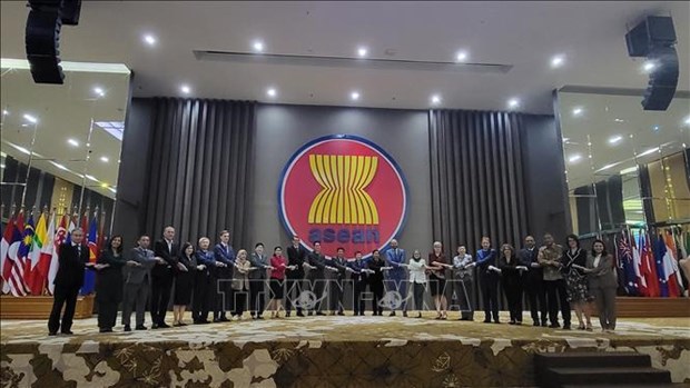 ASEAN promotes regional connectivity projects hinh anh 1