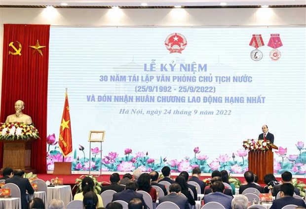 Ceremony marks 30th anniversary of re-establishment of Presidential Office hinh anh 2