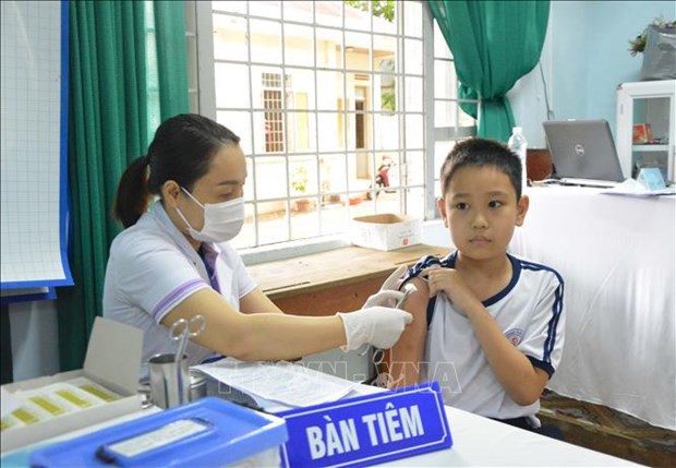 Vietnam reports additional 1,432 COVID-19 infections on September 26 hinh anh 1