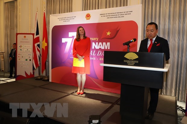 Vietnam-UK relationship expected to further grow in years ahead hinh anh 2