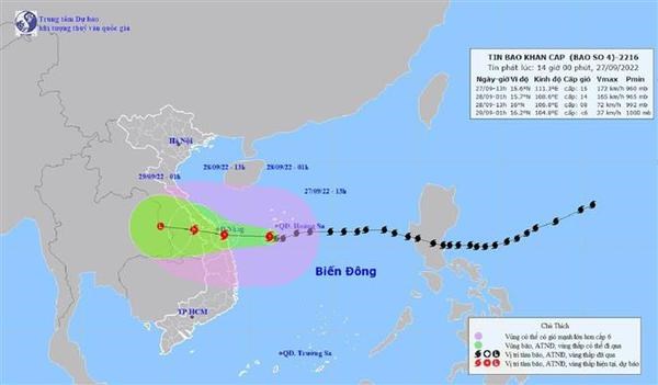 PM orders more urgent measures against Typhoon Noru hinh anh 2