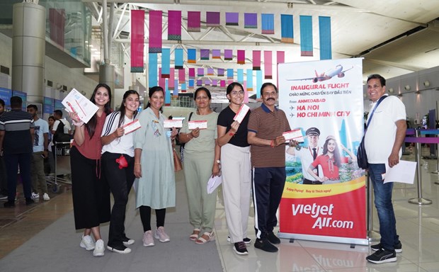 Vietjet opens direct routes from Hanoi/HCM City to Ahmedabad hinh anh 1