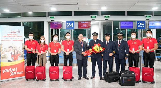 Vietjet opens direct routes from Hanoi/HCM City to Ahmedabad hinh anh 2