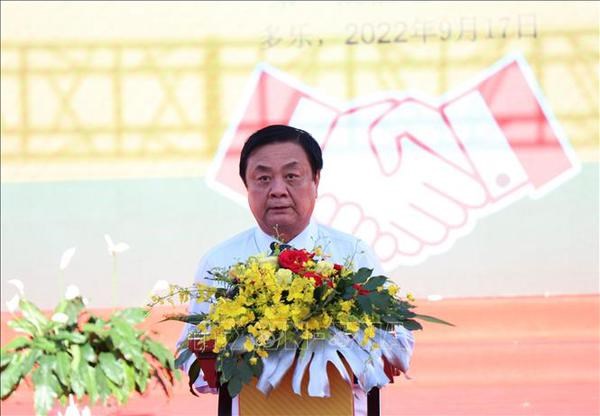 Vietnam values development of partnership with China hinh anh 1