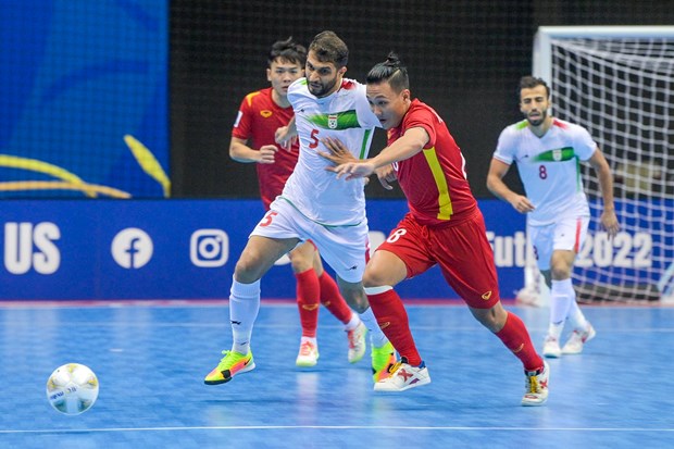 Vietnam out of Asian Futsal Cup after losing to Iran in quaterfinals hinh anh 1