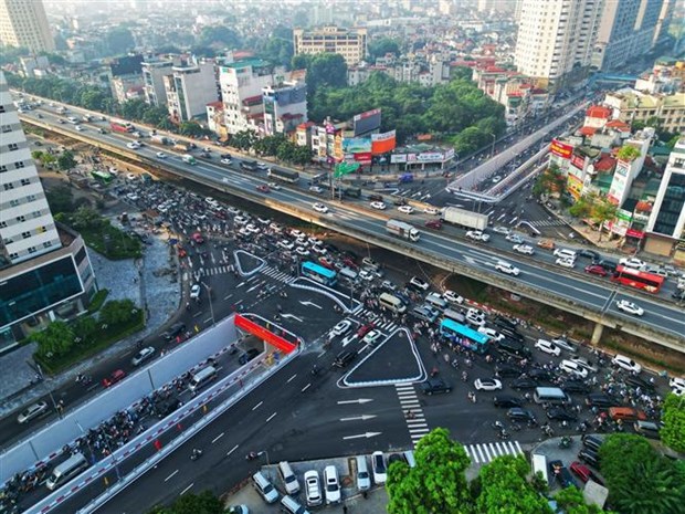 Hanoi inaugurates new road tunnel to address traffic congestion hinh anh 2