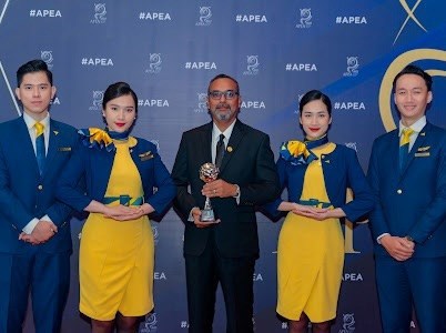 Vietravel Airlines wins Inspirational Brand Award hinh anh 1