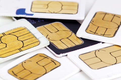 Philippines passes SIM card registration law hinh anh 1