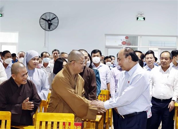 President Phuc meets HCM City voters ahead of NA’s fourth session hinh anh 1