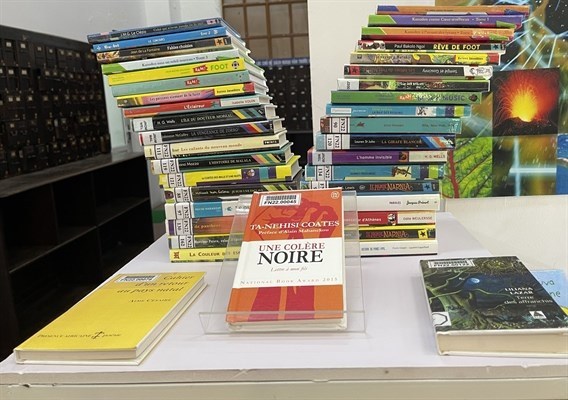 Francophone Book Space opens in Hanoi hinh anh 1