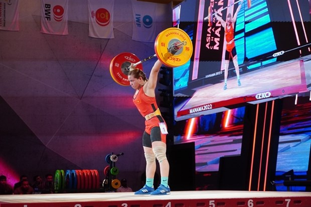 Lifter Thanh dominates Asian weightlifting championships hinh anh 1