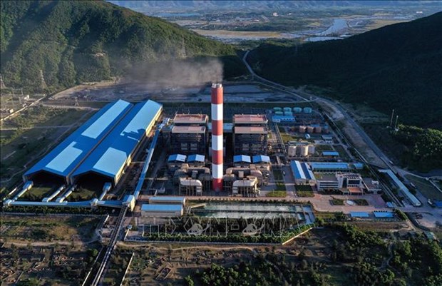 Ministry not putting 6,800 MW of coal-fired power in draft power plan hinh anh 1