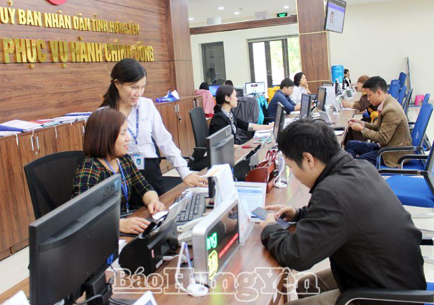 Hung Yen builds e-government, working towards digital government hinh anh 1