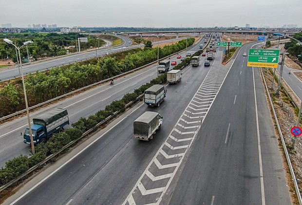 Nearly 290 mln USD proposed to pay foreign loans of Hanoi-Hai Phong expressway hinh anh 1