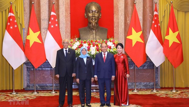 Singaporean President wraps up state visit hinh anh 1
