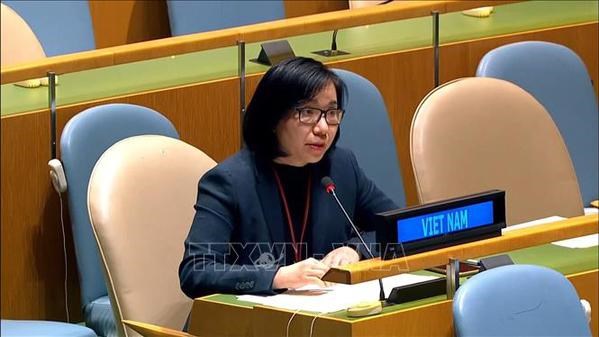 Vietnam shares experience in ensuring workers’ rights hinh anh 1