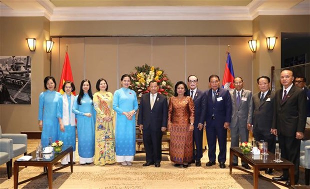 Cambodian Senate leader pledges support for cooperation between friendship associations hinh anh 2
