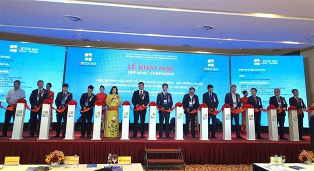 Energy, environment technology exhibition opens in Hanoi hinh anh 1