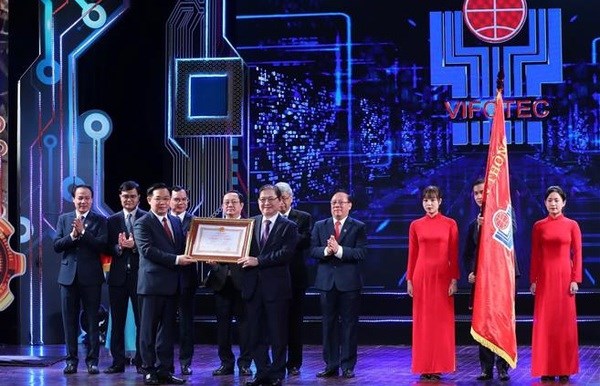 Winners of science-technology, innovation awards honoured hinh anh 1
