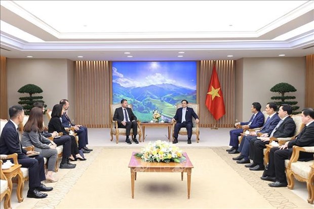 PM welcomes Adidas's expansion plan in Vietnam hinh anh 1