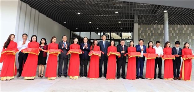 Most modern labs in Mekong Delta inaugurated in Can Tho hinh anh 2