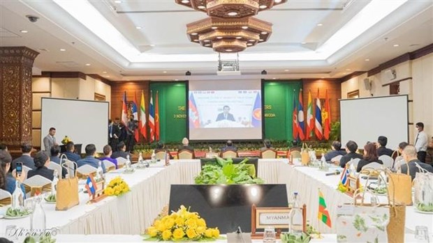 ACMECS, CLMV tourism ministers' meetings open in Cambodia hinh anh 1