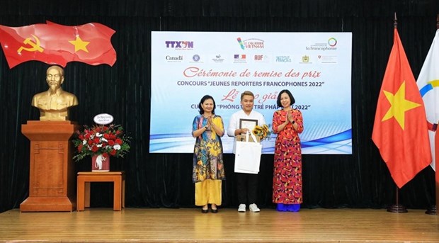 “Young Francophone Reporters” contest winners announced hinh anh 1