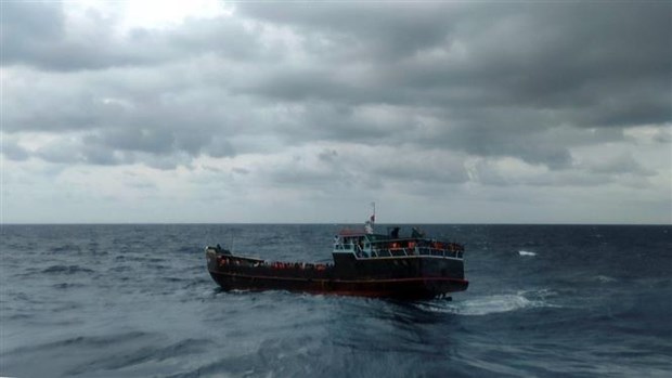 Ba Ria – Vung Tau: Over 300 Sri Lankan citizens in distress saved at sea hinh anh 1