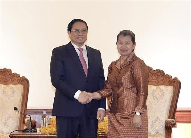 PM Pham Minh Chinh receives Cambodian Deputy PM Men Sam An hinh anh 1