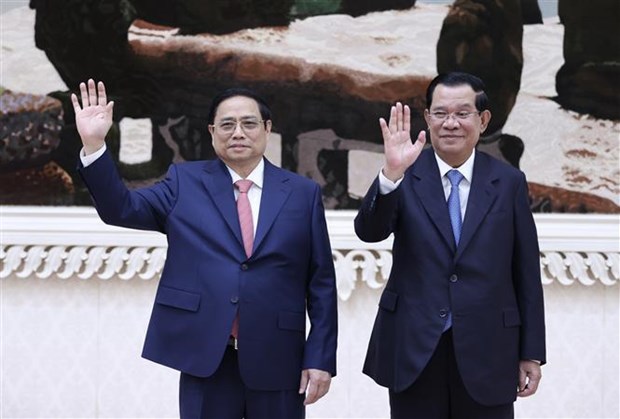 Vietnam, Cambodia issue joint statement hinh anh 1
