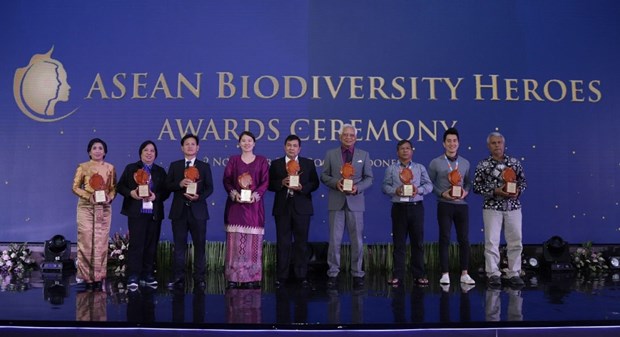 2022 ASEAN Biodiversity Heroes awarded hinh anh 1