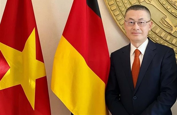 German Chancellor’s Vietnam visit to help lift ties to new height: ambassador hinh anh 2