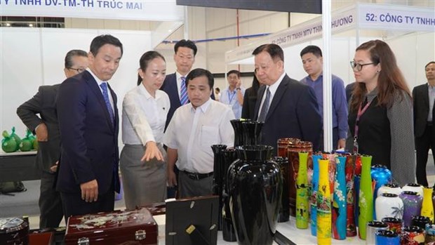 Vietnamese, Japanese localities seek to expand cooperation hinh anh 2
