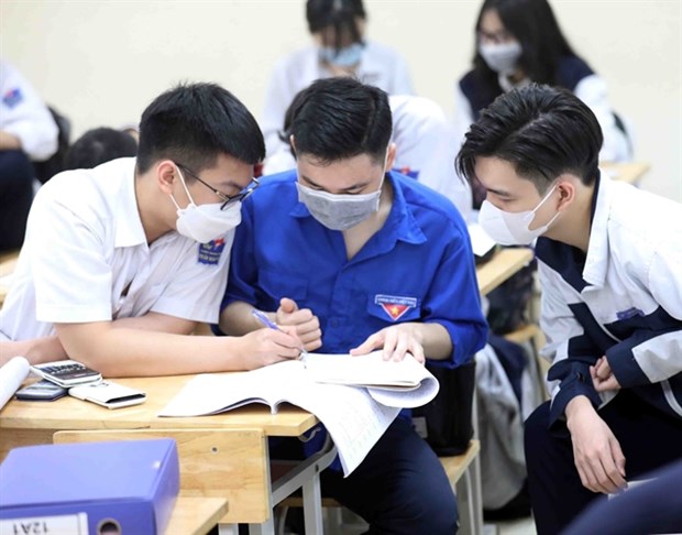 Universities accept VSTEP for admission, IELTS review begins after suspension hinh anh 1