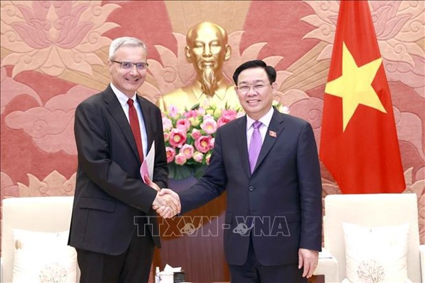 Vietnam treasures Strategic Partnership with France: NA Chairman hinh anh 1