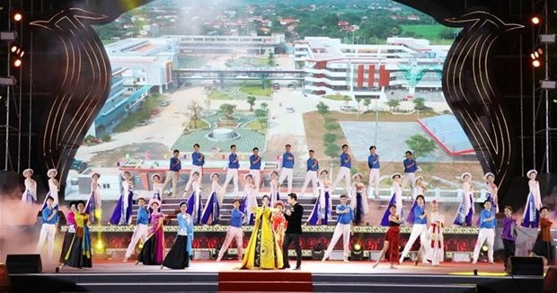 Ninh Binh: first Trang An heritage festival kicks off hinh anh 1
