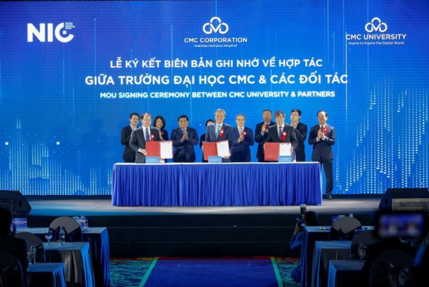NIC, CMC Corp cooperate in innovation and digital transformation hinh anh 1