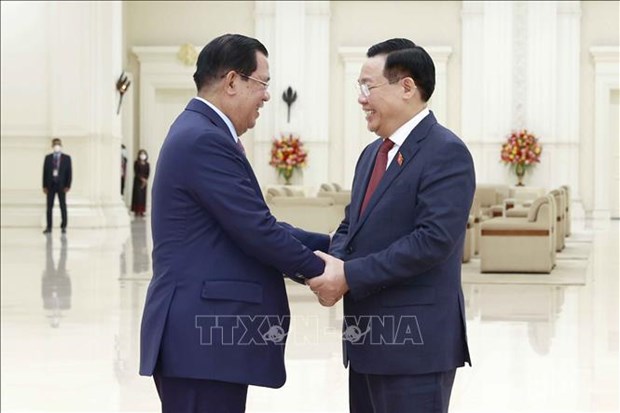 National Assembly Chairman meets Cambodian Prime Minister hinh anh 1