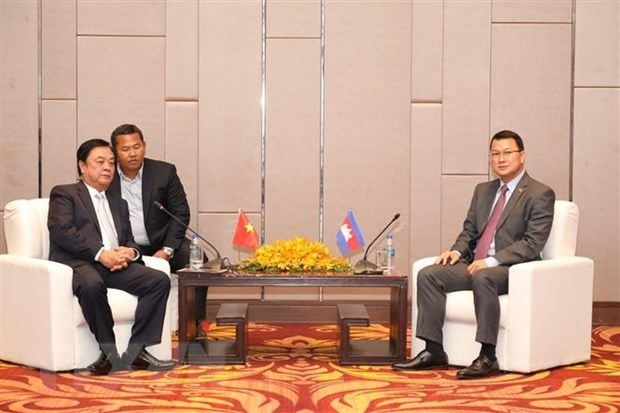 Vietnam, Cambodia enhance bilateral cooperation in agriculture hinh anh 1