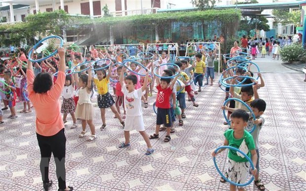 Vietnam takes move to curb obesity hinh anh 1