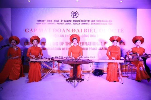 Hanoi leaders meet int'l guests attending WPC's 22nd Assembly hinh anh 1