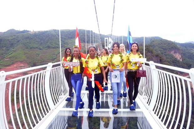 Miss Tourism World candidates impressed by Moc Chau’s landscape hinh anh 1