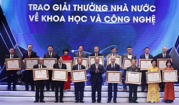 President calls for increased investment in science, technology hinh anh 1