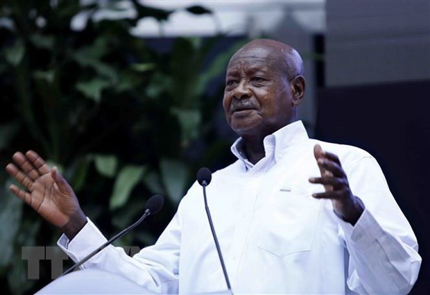 Ugandan President concludes Vietnam visit hinh anh 1