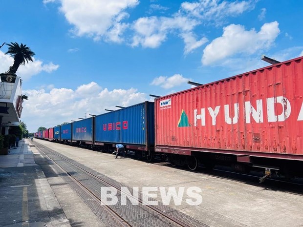 Ministry works to boost rail import-export volume to 5 million tonnes by 2030 hinh anh 1