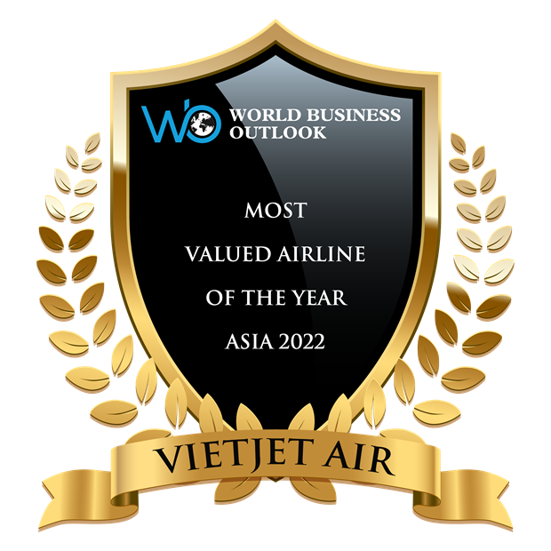 Vietjet wins tripple crown for best customer values and excellent inflight services hinh anh 2
