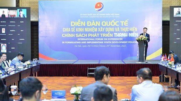 Experience in promoting youth development shared hinh anh 1